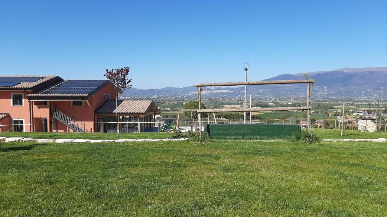 Agriturismo Incanto Della Natura Cannara Exterior photo